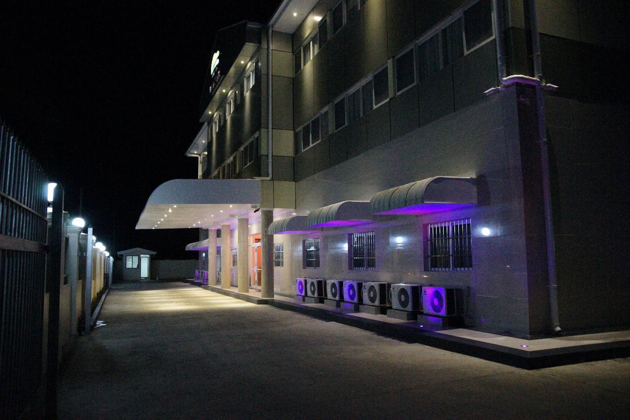 Hotel Morobe Lae Buitenkant foto