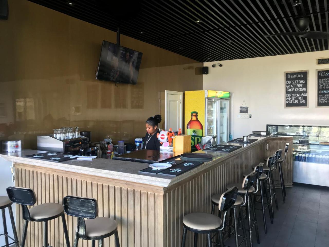 Hotel Morobe Lae Buitenkant foto